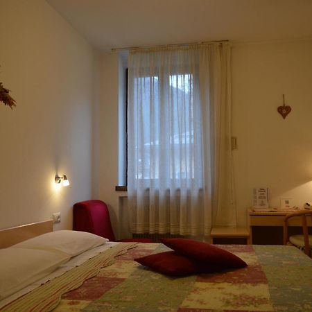 Hotel Wanda Pinzolo Eksteriør billede