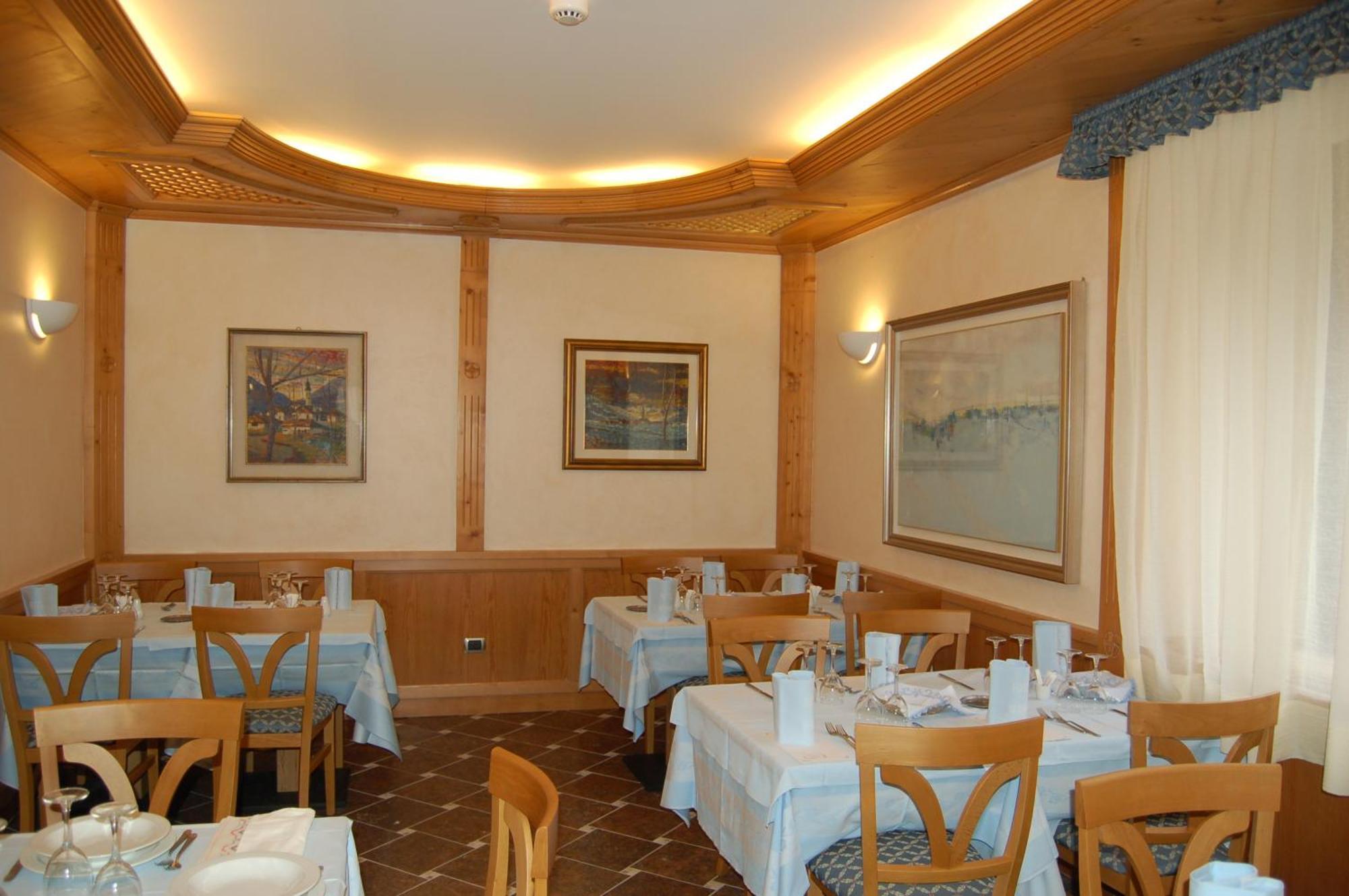Hotel Wanda Pinzolo Eksteriør billede