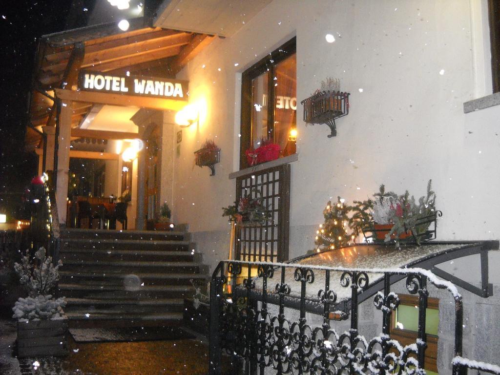 Hotel Wanda Pinzolo Eksteriør billede